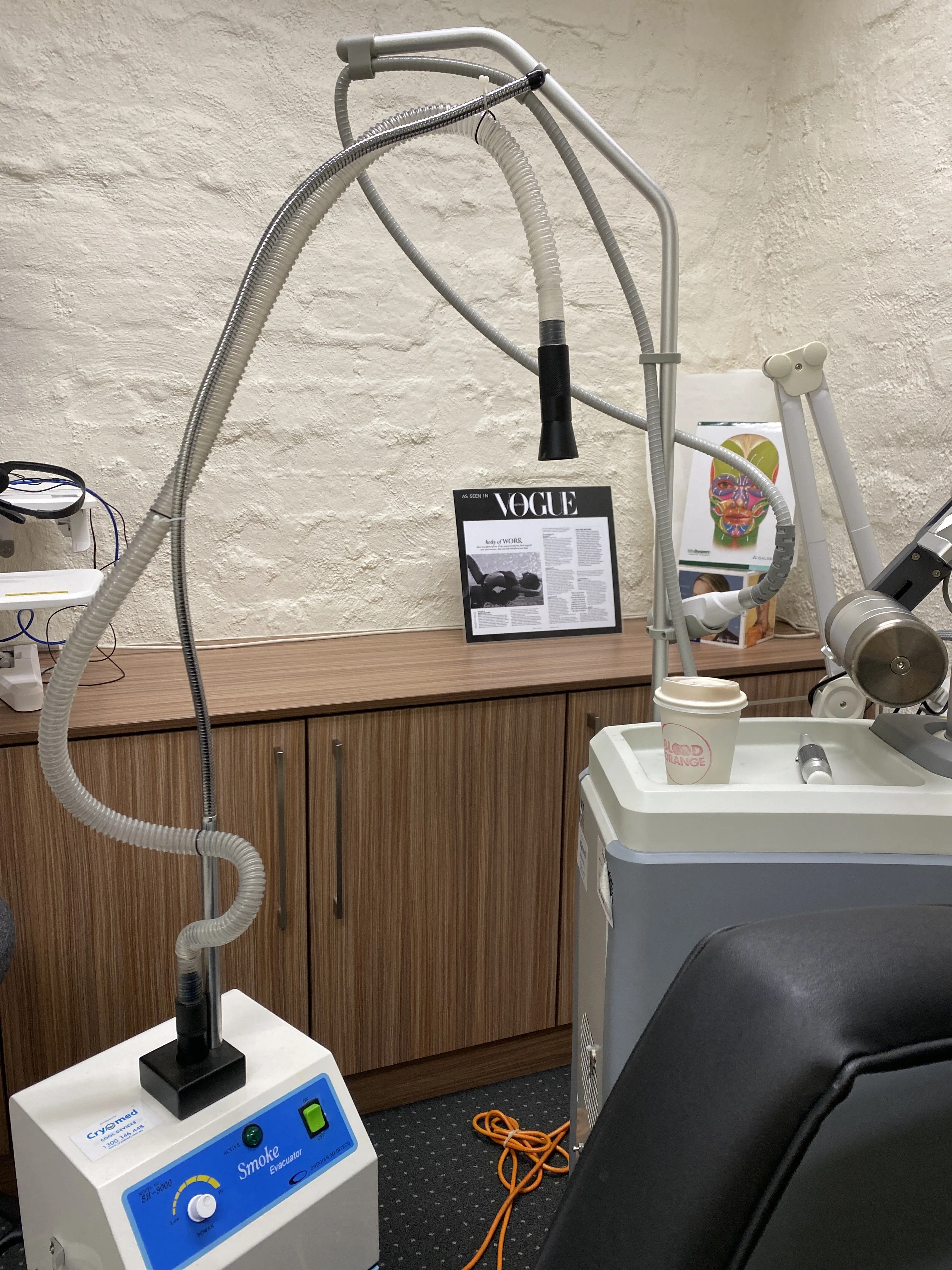 HEMAC treatment room — laser device and equipment